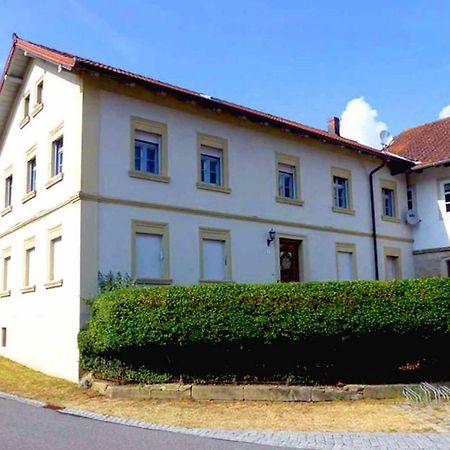 Villa Merzbach - Wohnen Wie Im Museum Mit Komfort Untermerzbach Exterior foto